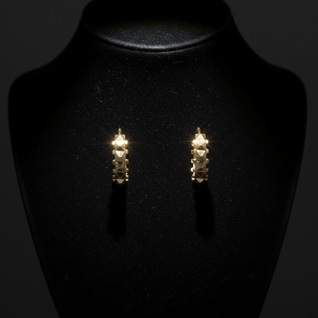 Zlaté fazetované kruhové náušnice II